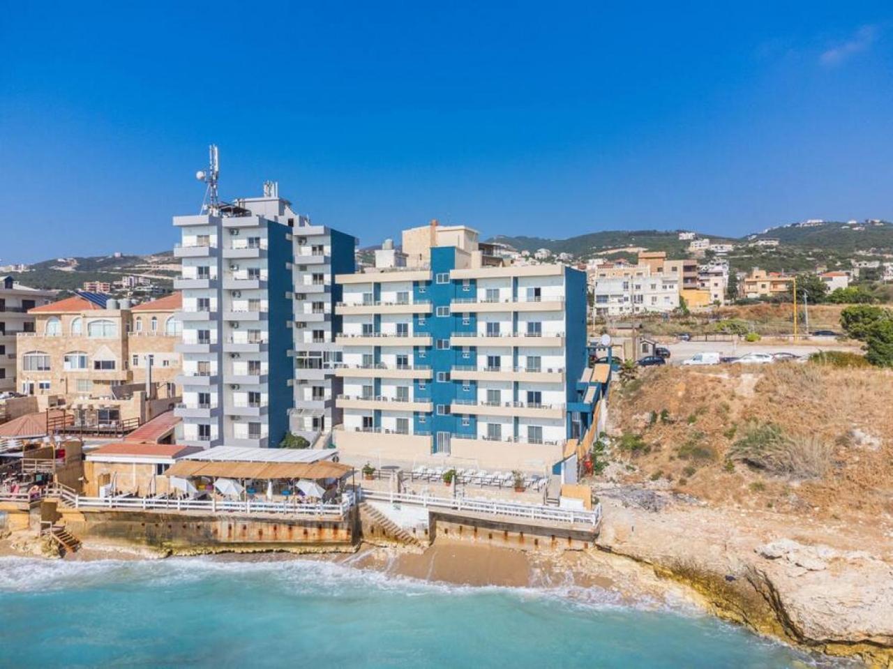 Studio A23 In Kfar Abida With Beach And Pool Access Batroun Luaran gambar