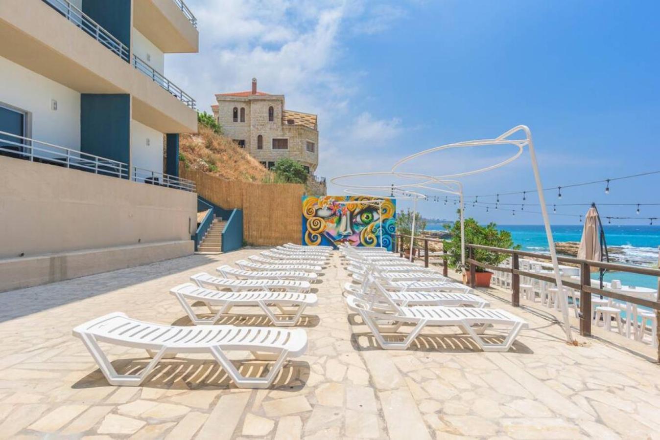 Studio A23 In Kfar Abida With Beach And Pool Access Batroun Luaran gambar